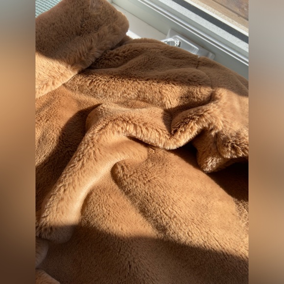 Intrend brown teddy coat furry jacket size US 2 IT 38 MINT CONDITION - Picture 3 of 13